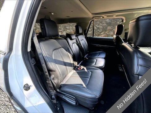 Used 2019 Ford Expedition Platinum AWD/4WD image 24