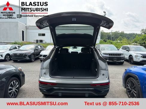 Used 2023 Audi Q5 2.0T Premium Plus w/ Premium Plus Package AWD/4WD image 46