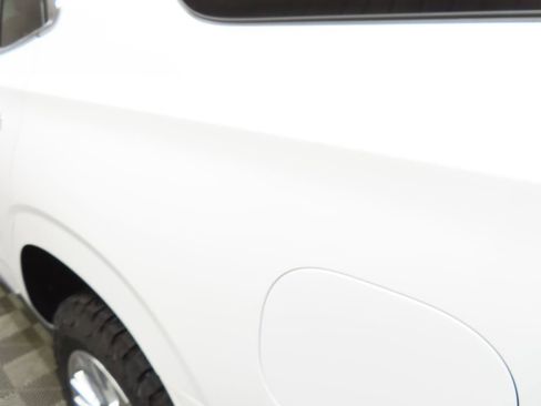 Used 2025 GMC Yukon Denali w/ Sun & Power Step Package image 41