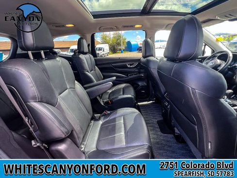 Used 2024 Subaru Ascent Limited w/ Technology Package AWD/4WD image 15