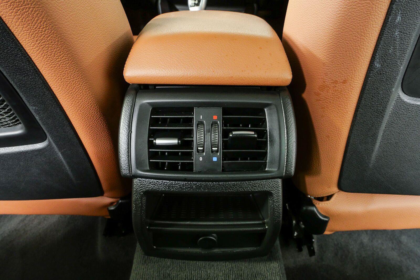 Used 2016 BMW X3 sDrive28i RWD image 17