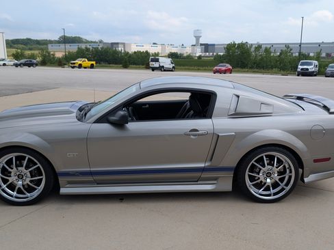 Used 2008 Ford Mustang GT RWD image 5
