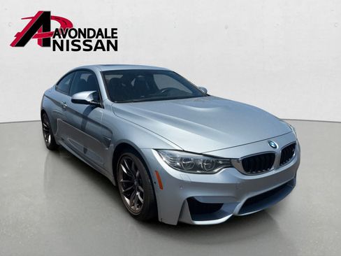 Used 2016 BMW M4 Coupe RWD image 3