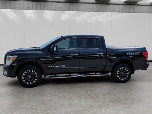 Used 2019 Nissan Titan PRO-4X w/ Pro-4x Convenience Package AWD/4WD image 4