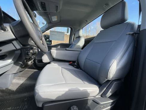 New 2024 Ford F550 4x4 Regular Cab Super Duty image 25