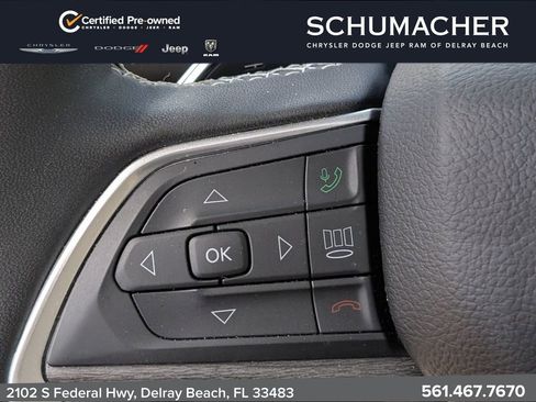 Certified 2024 Jeep Grand Cherokee Limited w/ Luxury Tech Group II AWD/4WD image 27