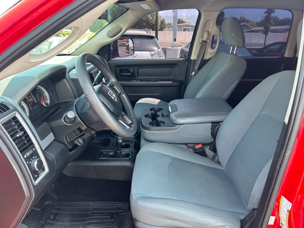 Used 2018 RAM 2500 Tradesman w/ Chrome Appearance Group AWD/4WD image 29