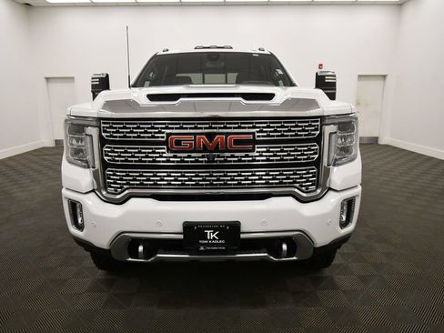 Used 2020 GMC Sierra 2500 Denali w/ Denali Ultimate Package AWD/4WD image 11