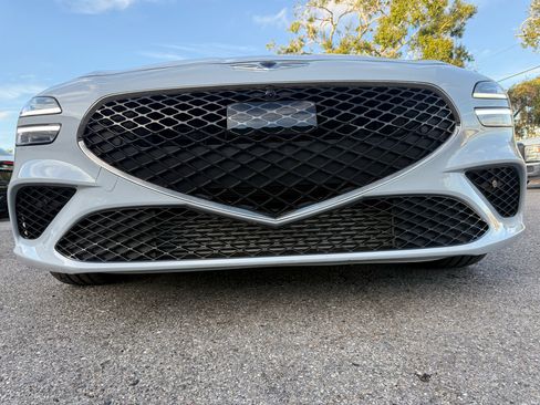 Used 2022 Genesis G70 3.3T image 54