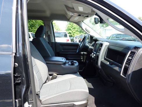 Used 2022 RAM 1500 Express w/ Wheel & Sound Group AWD/4WD image 32