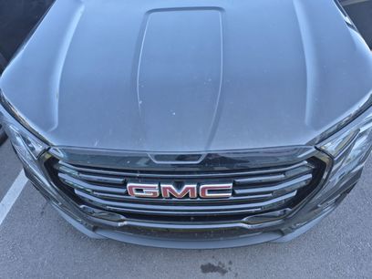 Used 2022 GMC Terrain SLE w/ Driver Convenience Package