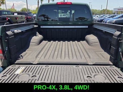 Used 2023 Nissan Frontier PRO-4X w/ Pro-4X Premium Package AWD/4WD image 7