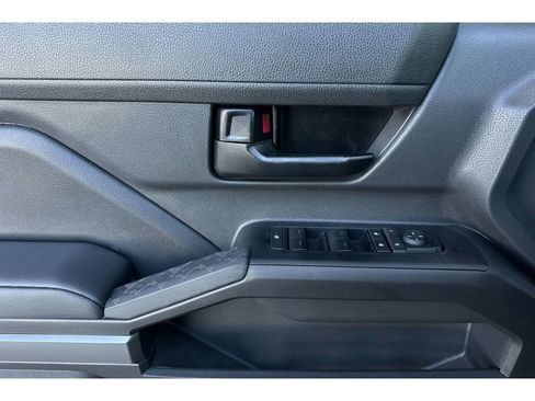 New 2025 Toyota Tacoma SR5 image 11