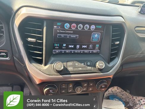 Used 2017 GMC Acadia SLT AWD/4WD image 12