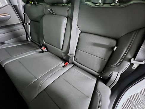 New 2026 Chevrolet Silverado 1500 LT w/ Leather Package AWD/4WD image 24