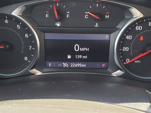 Certified 2023 Chevrolet Equinox Premier image 28