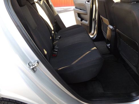 Used 2017 Chevrolet Equinox LT w/ Convenience Package image 22