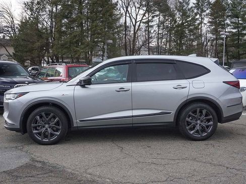 Used 2023 Acura MDX A-Spec image 19
