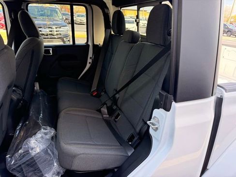 New 2026 Jeep Gladiator Willys image 18