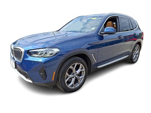 Used 2024 BMW X3 xDrive30i w/ Premium Package AWD/4WD image 3
