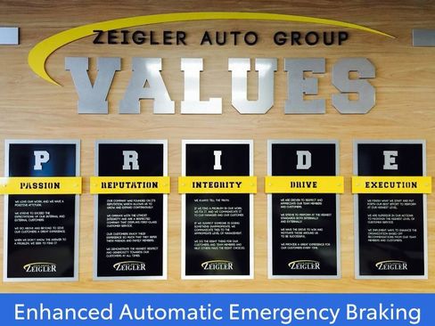 Used 2021 GMC Acadia Denali w/ Denali Ultimate Package image 34