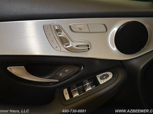 Used 2019 Mercedes-Benz GLC 300 image 32