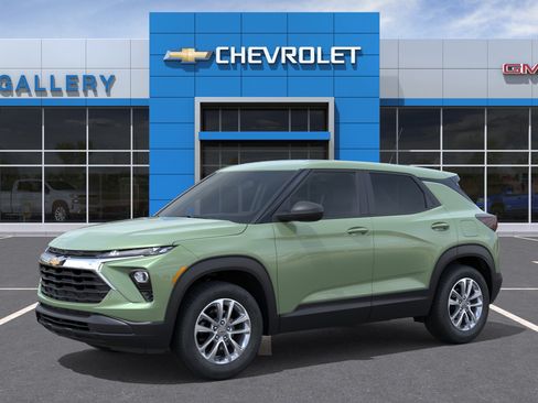New 2026 Chevrolet TrailBlazer LS w/ LS Convenience Package FWD image 2