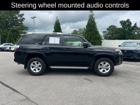 Used 2015 Toyota 4Runner SR5 RWD image 4
