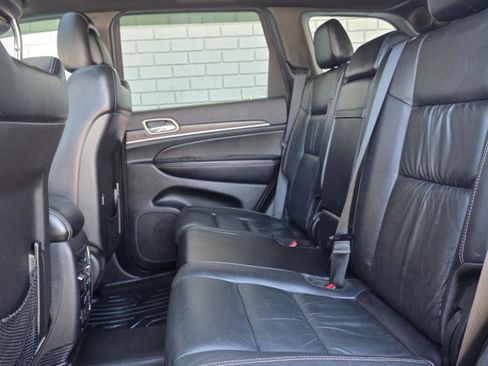Used 2014 Jeep Grand Cherokee Limited AWD/4WD image 11
