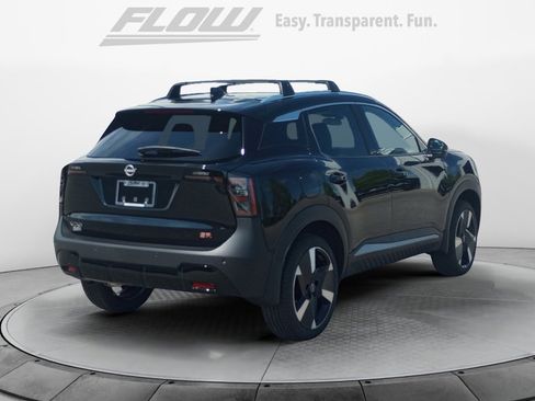 New 2026 Nissan Kicks SR image 7