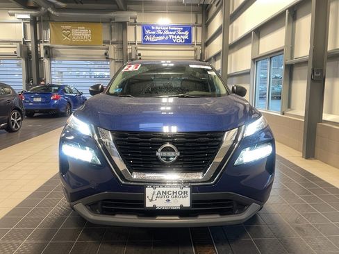 Used 2023 Nissan Rogue S image 3