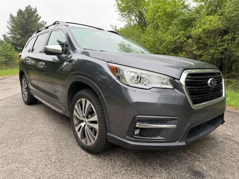 Used 2019 Subaru Ascent Touring w/ Popular Package #3 AWD/4WD image 4