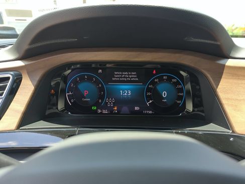 Certified 2026 Volkswagen Atlas SE FWD image 48