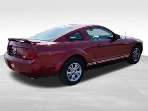Used 2006 Ford Mustang Coupe image 8