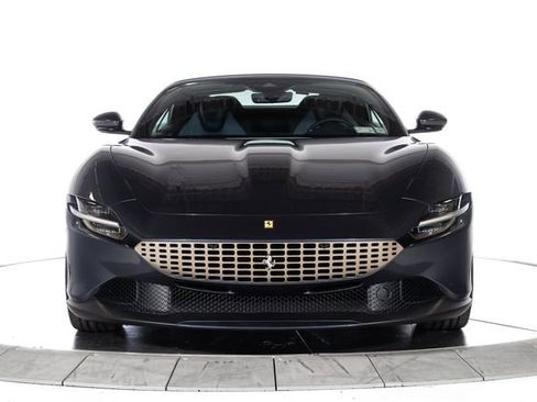 Used 2025 Ferrari Roma Spider RWD image 12