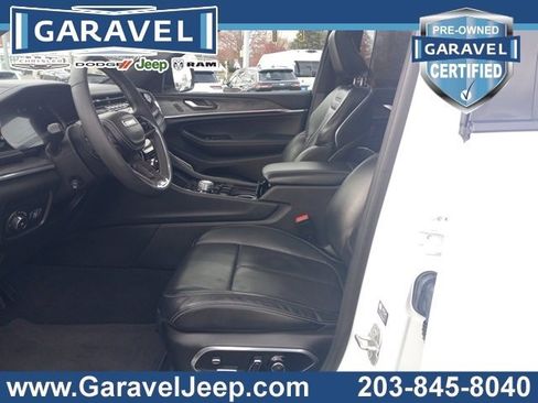 Used 2023 Jeep Grand Cherokee Overland w/ Luxury Tech Group IV image 2