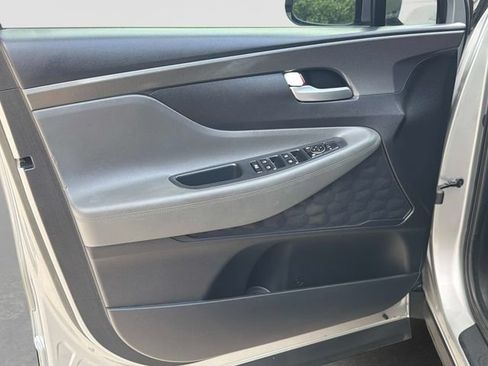 Used 2022 Hyundai Santa Fe SEL FWD image 17
