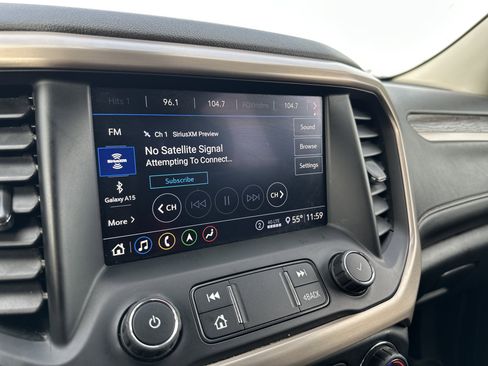 Used 2020 GMC Acadia Denali image 19