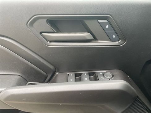 Used 2024 Chevrolet Colorado Trail Boss w/ Technology Package image 23