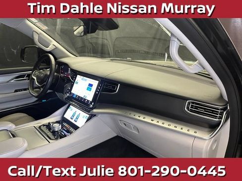 Used 2023 Jeep Grand Wagoneer L 4WD w/ Flexible Seating Group image 17