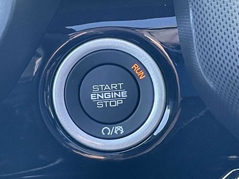 New 2026 RAM 1500 Limited image 16