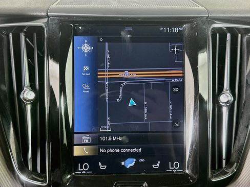 Used 2019 Volvo XC60 T8 R-Design AWD/4WD image 17