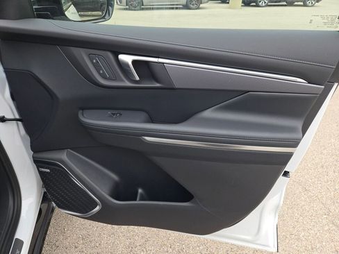 New 2026 Buick Enclave Sport Touring w/ Power Package FWD image 6
