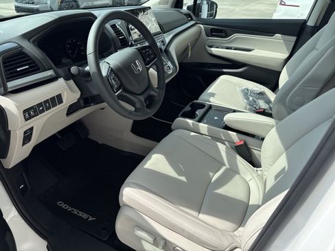 New 2026 Honda Odyssey EX-L image 12