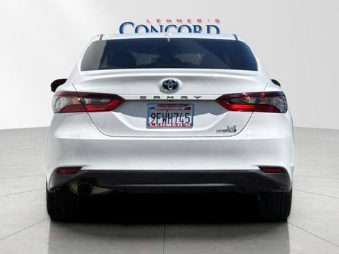 Used 2023 Toyota Camry LE FWD image 5