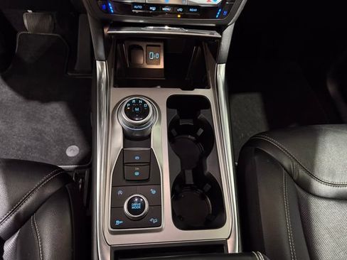 Used 2020 Ford Explorer ST w/ ST High-Performance Pack AWD/4WD image 16