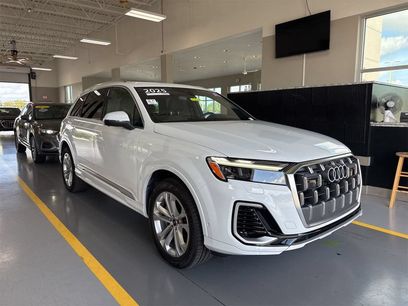 Used 2025 Audi Q7 2.0T Premium