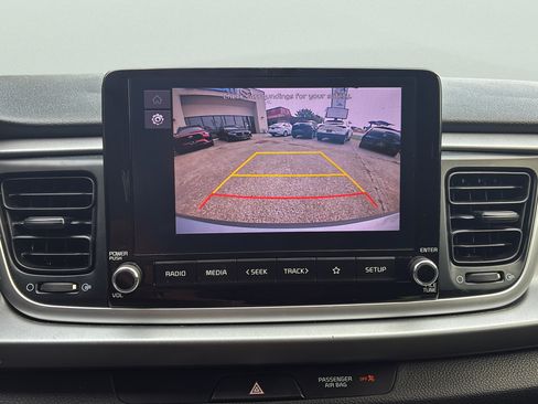 Used 2022 Kia Rio S FWD image 27