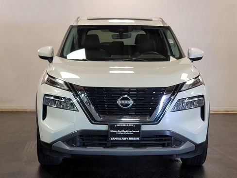 Certified 2023 Nissan Rogue SV w/ SV Premium B Package image 3