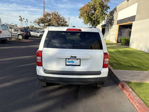 Used 2017 Jeep Patriot Sport w/ Power Value Group image 5